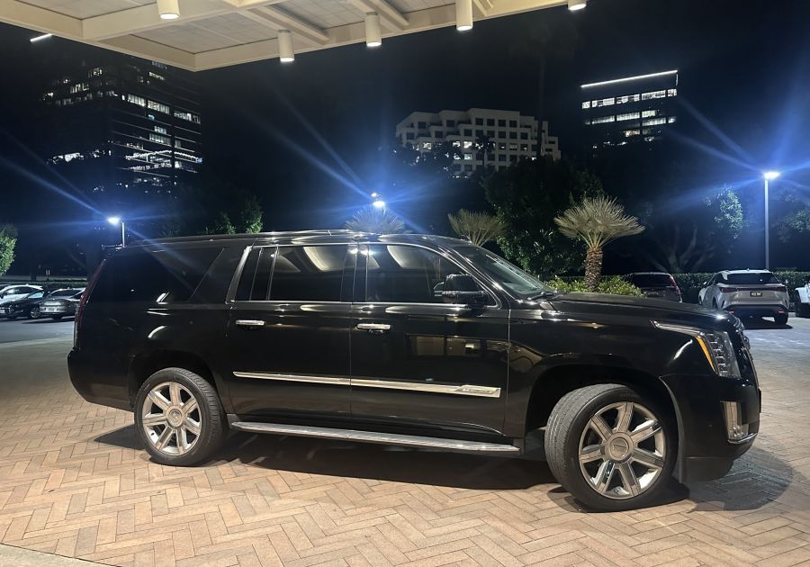 Ontario Car & Sedan Service – Executive Travel Guide