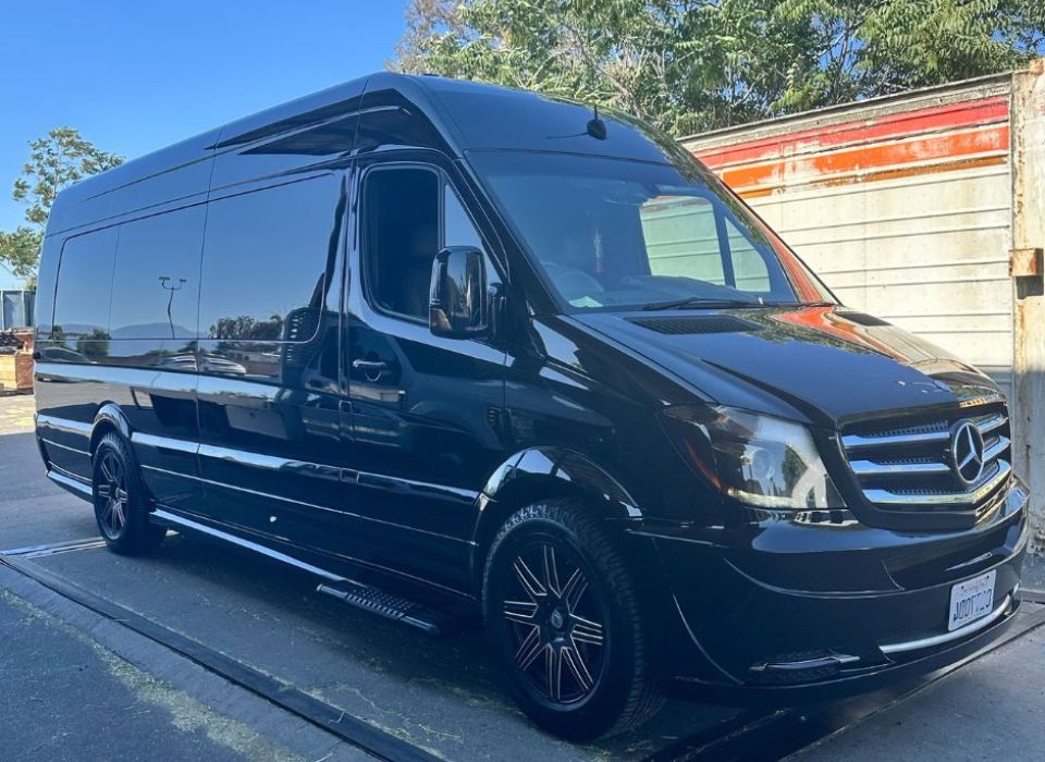 Private Car Service from Ontario Airport: Comfort & Convenience for Professionals