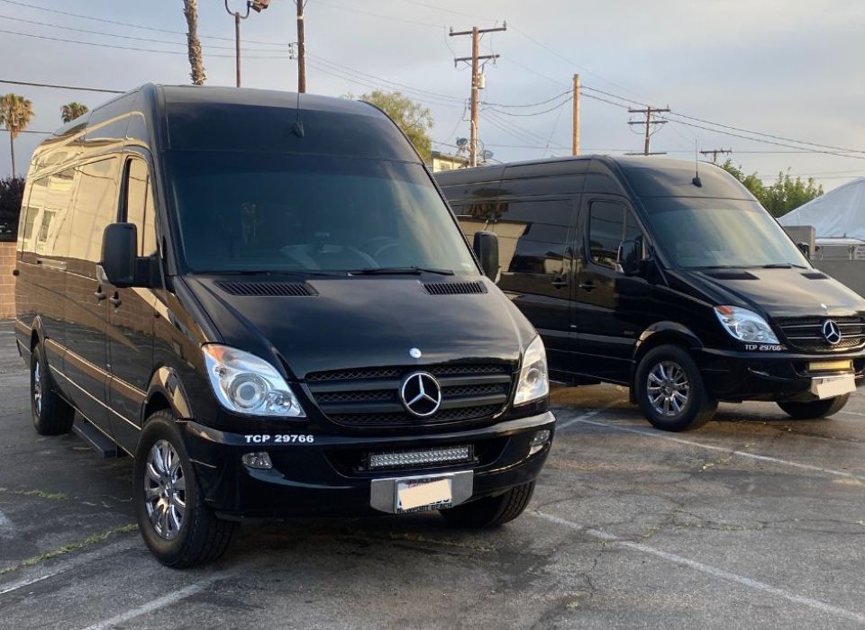 Ontario Airport Black Car Service: 5 Big Advantages