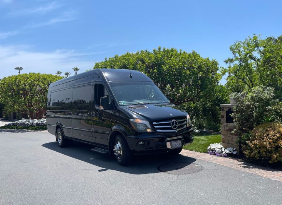 Top 6 Advantages of Ontario Airport Private Car Service | Ultra‑Reliable Travel