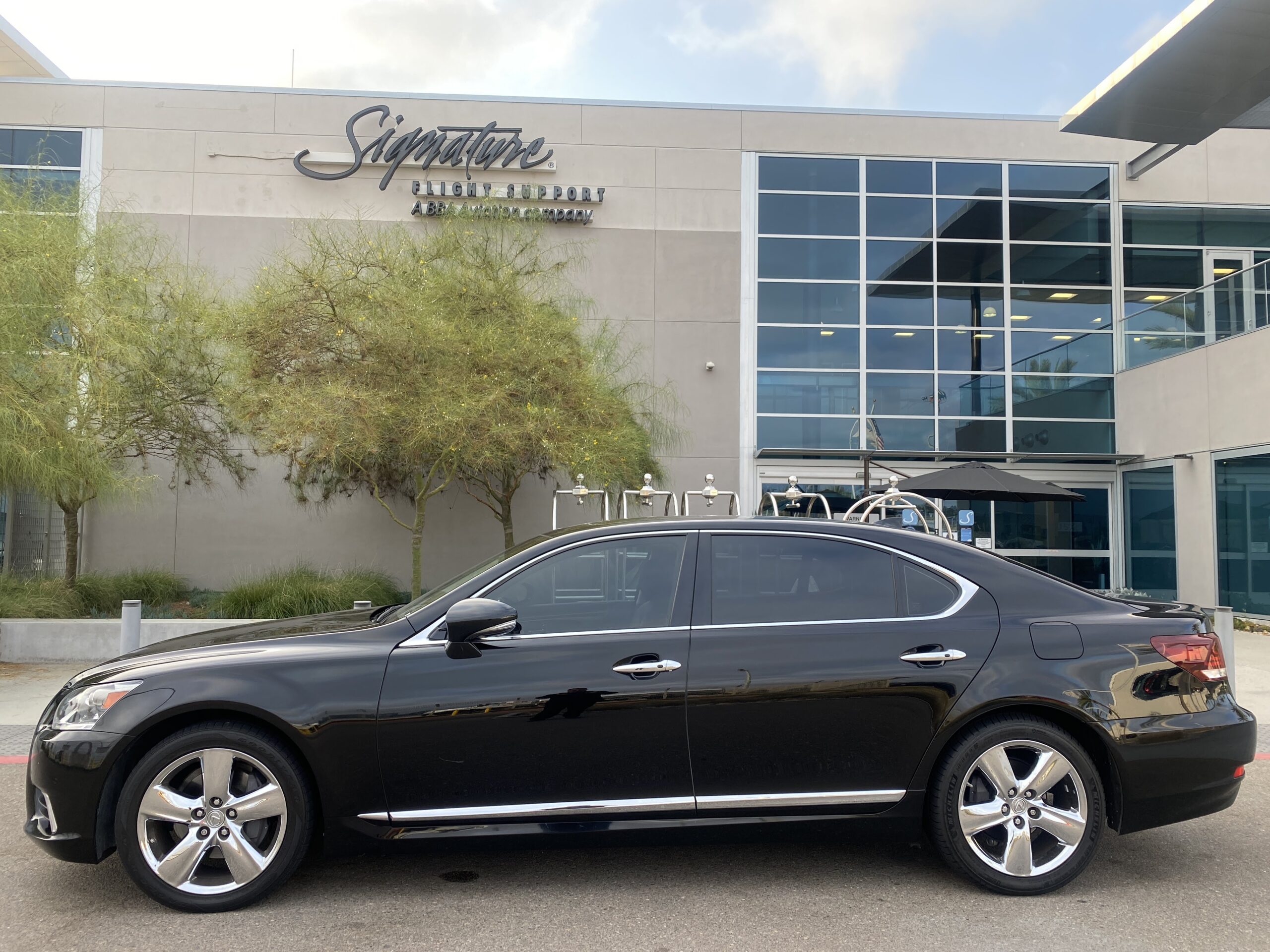 Best Ontario Airport Corporate Transportation