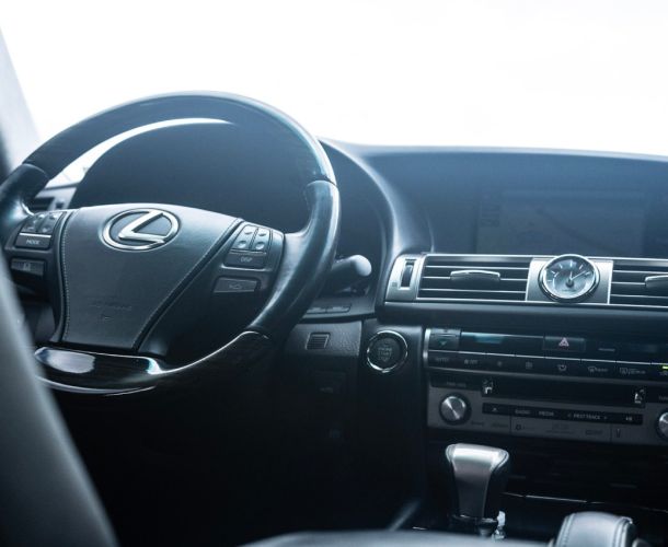 Lexus Sedan - Ontario Airport Car and Sedan Service