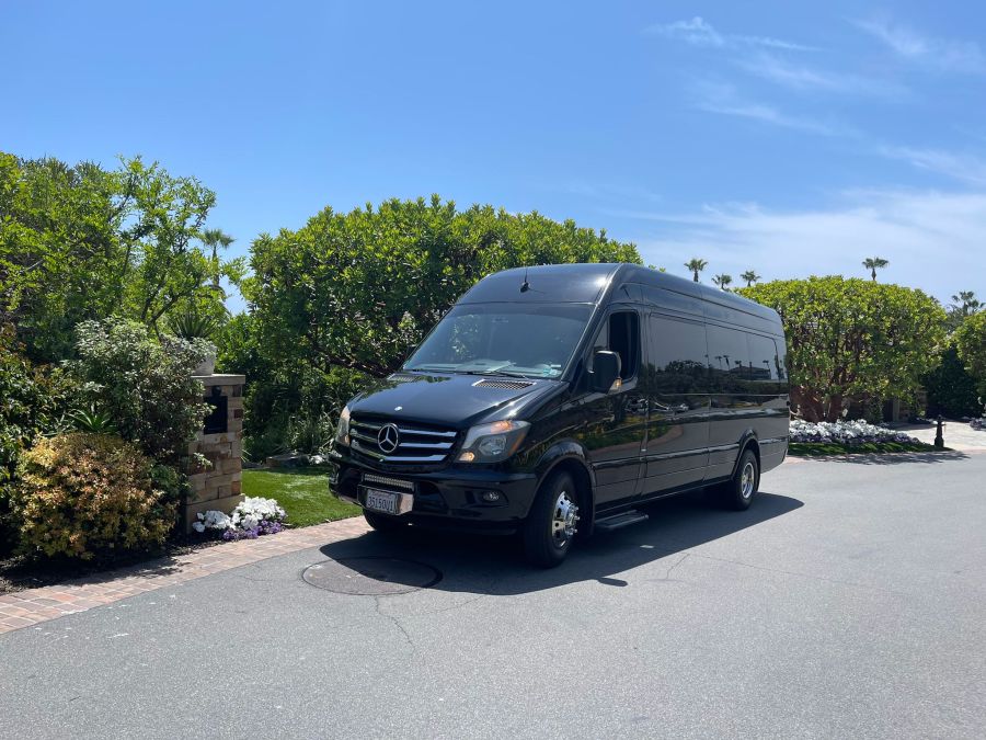 Ontario airport sedan service