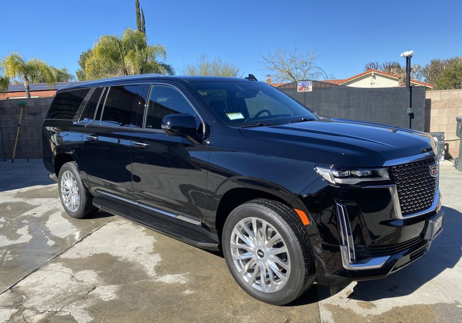 Chauffeur Service Ontario CA – Stress-Free Luxury Rides