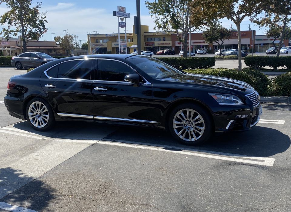 Ontario Airport Executive Car Service | 24/7 Booking
